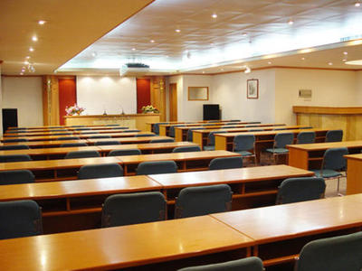 京鵬賓館 廣東三星級(jí)酒店的專業(yè)會(huì)議服務(wù)體驗(yàn)